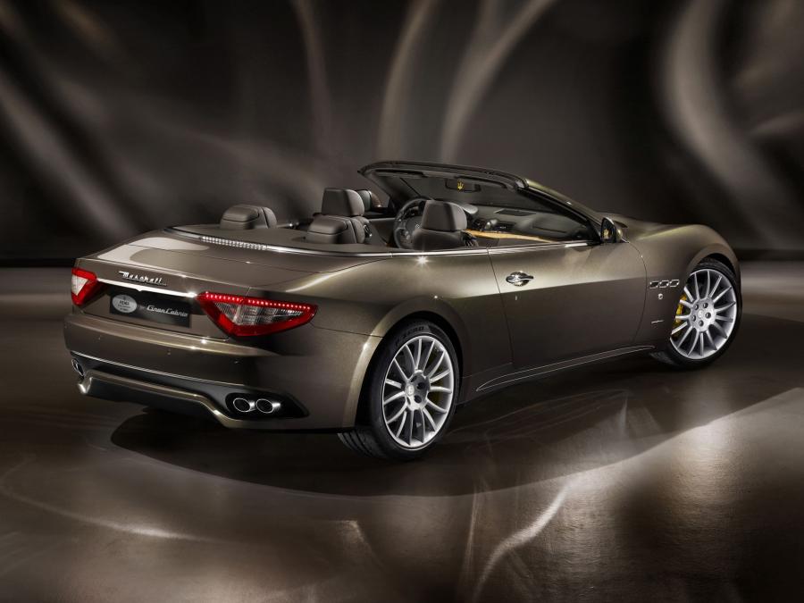  Maserati GranCabrio Fendi 2011 года  (фото 12 из 16)